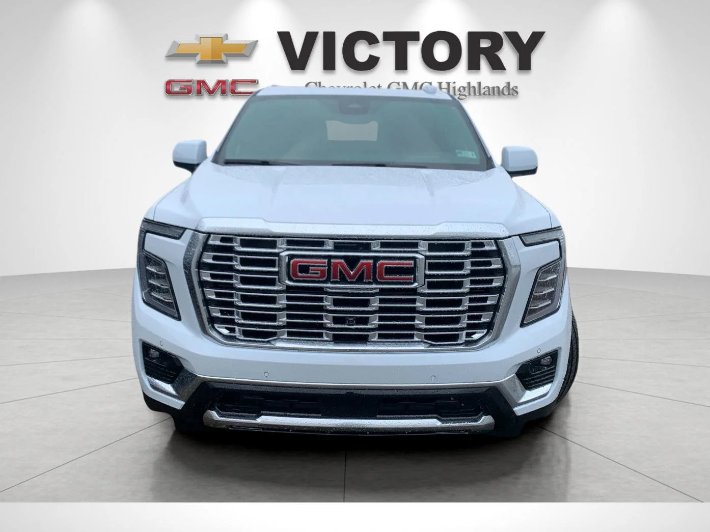 2026 GMC Yukon Denali - Photo 8