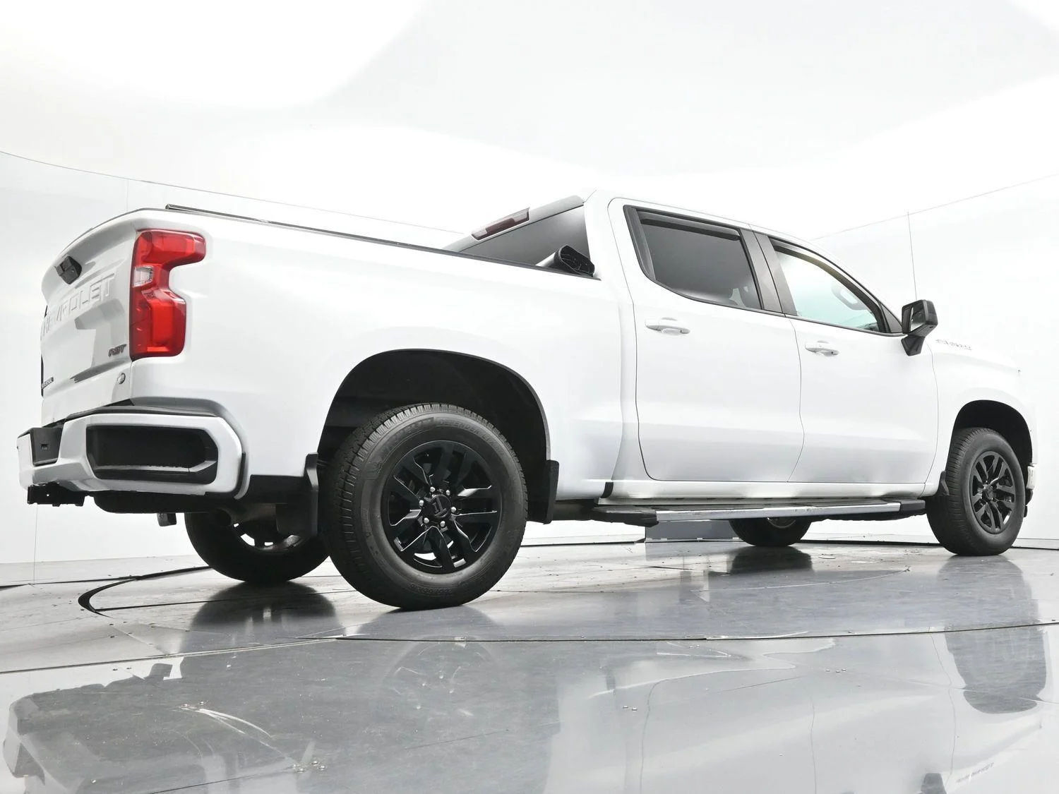 Used 2020 Summit White Chevrolet RST image 52