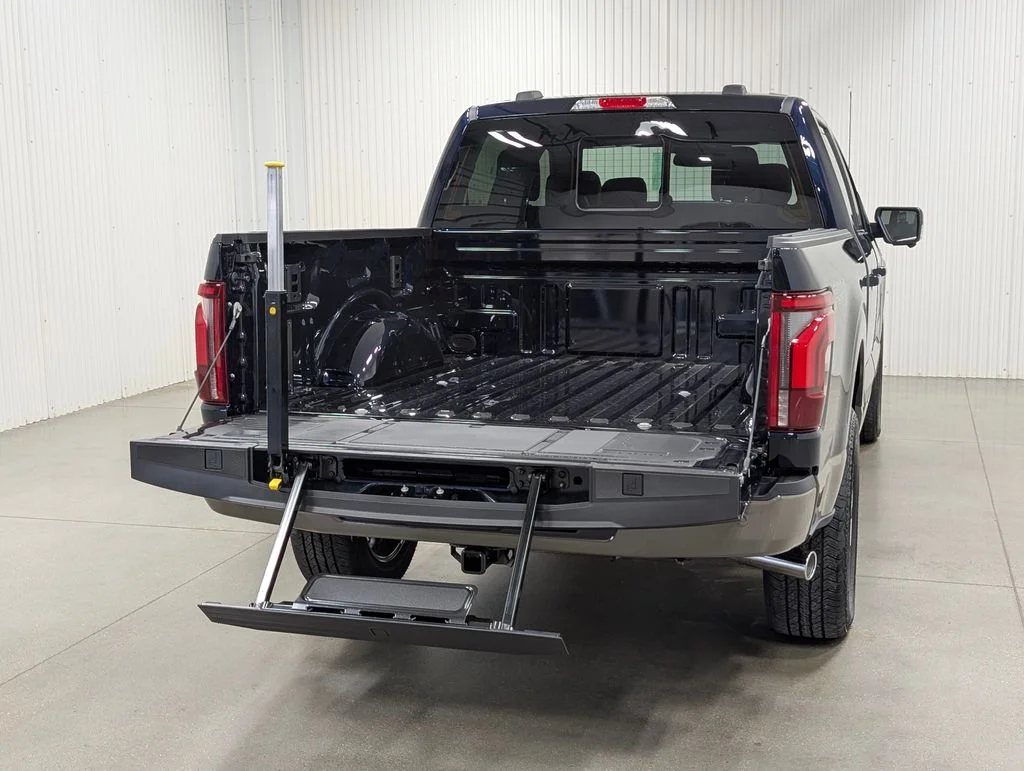 New 2026 Antimatter Blue Metallic Ford King Ranch® image 27