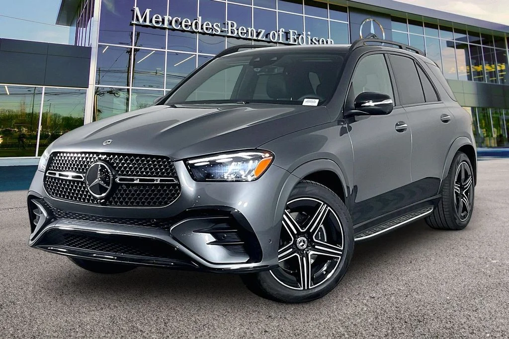 New 2026 Gray Mercedes-Benz GLE 450 image 2