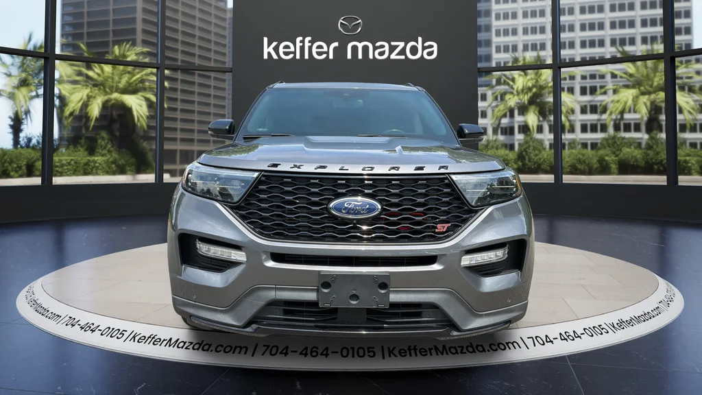 Used 2021 Gray Metallic Ford ST image 2