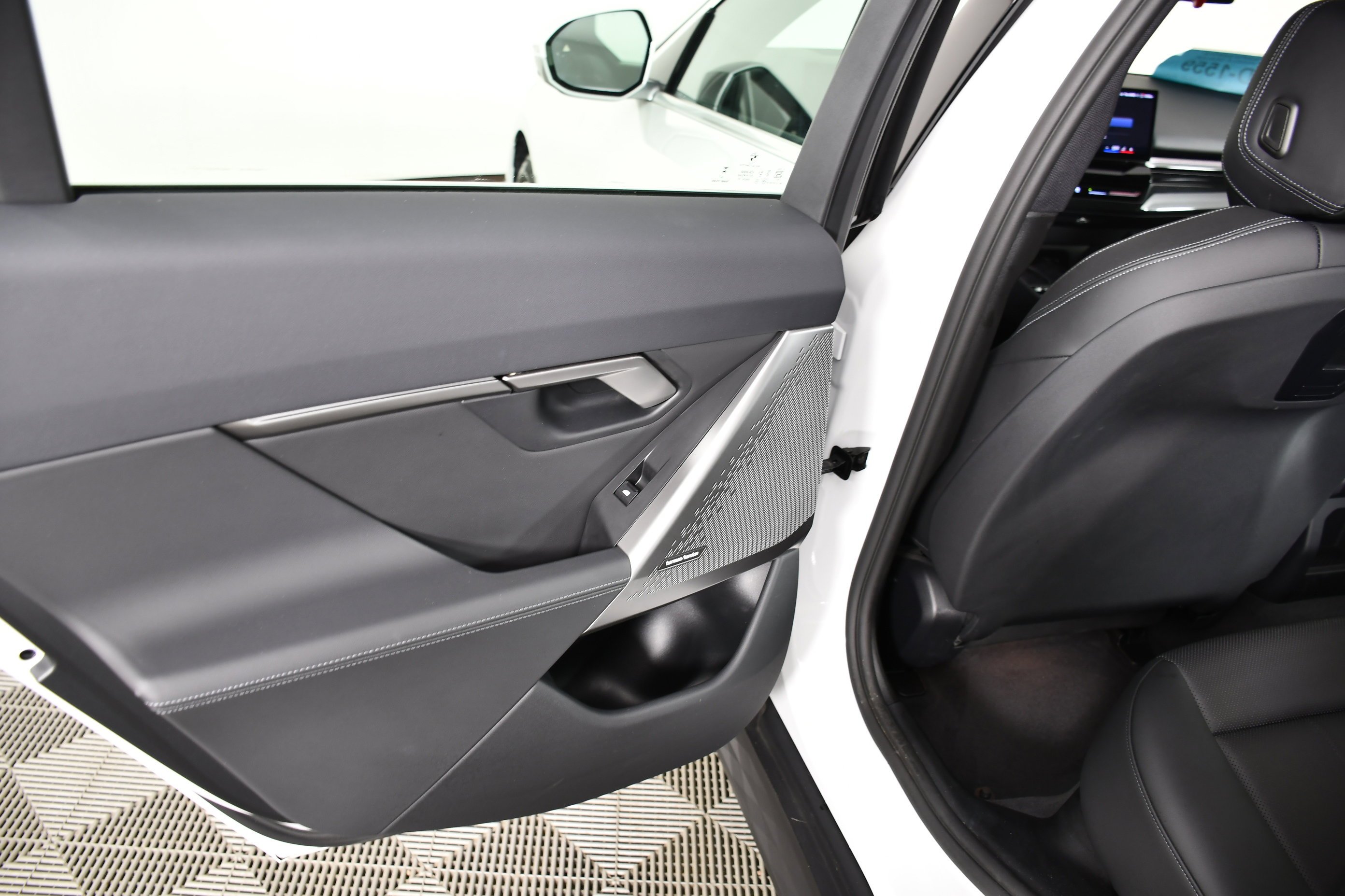 2025 BMW 5 Series 530i - Photo 46