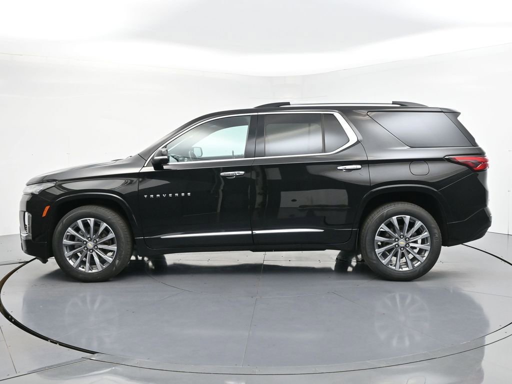 Used 2022 Chevrolet Traverse Premier with VIN 1GNEVKKWXNJ137721 for sale in Monticello, Minnesota