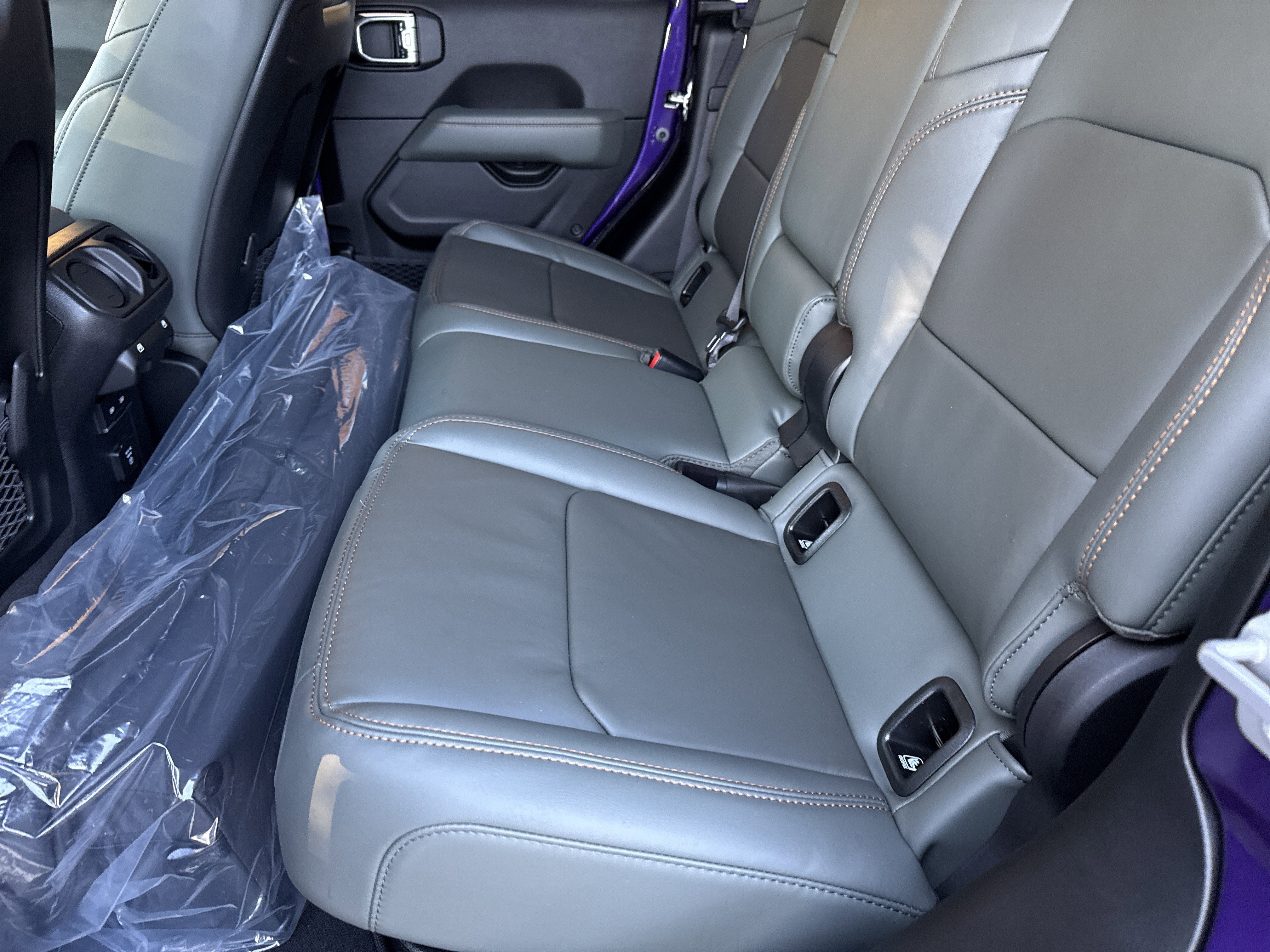 New 2026 Reign Jeep Mojave X image 22