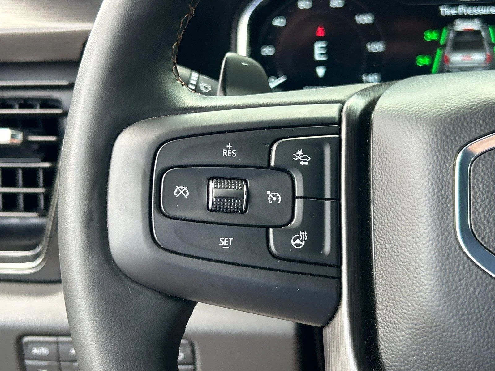 Certified Used 2025 Sterling Metallic GMC AT4 image 29