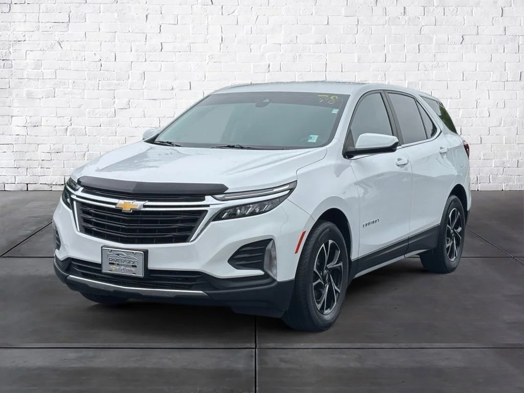Used 2022 Summit White Chevrolet LT image 2