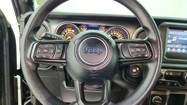 Used 2023 Black Jeep Sport image 22