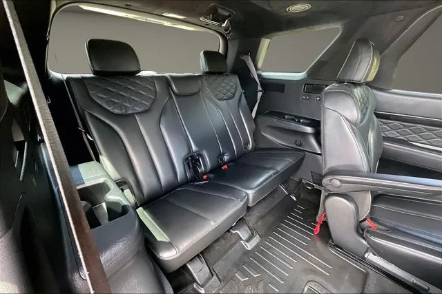 Used 2022 Gray Hyundai Calligraphy image 26