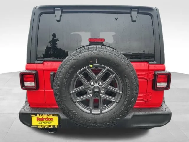 New 2026 Firecracker Red Clear-Coat Exterior Paint Jeep Sport S image 6