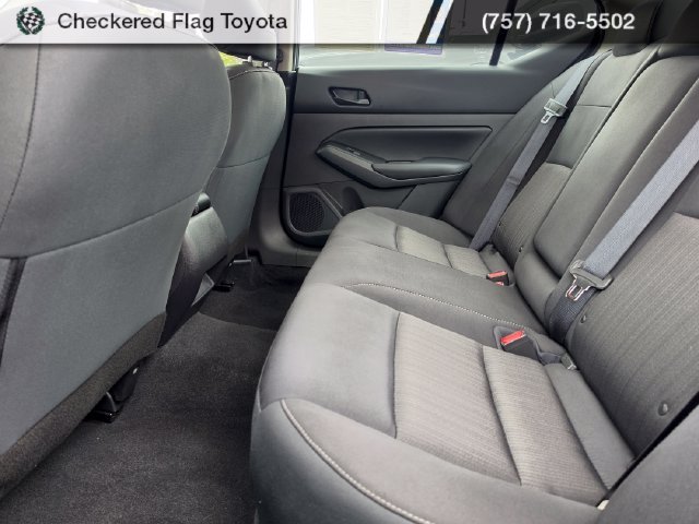 Used 2024 Super Black Clearcoat Nissan 2.5 S image 17
