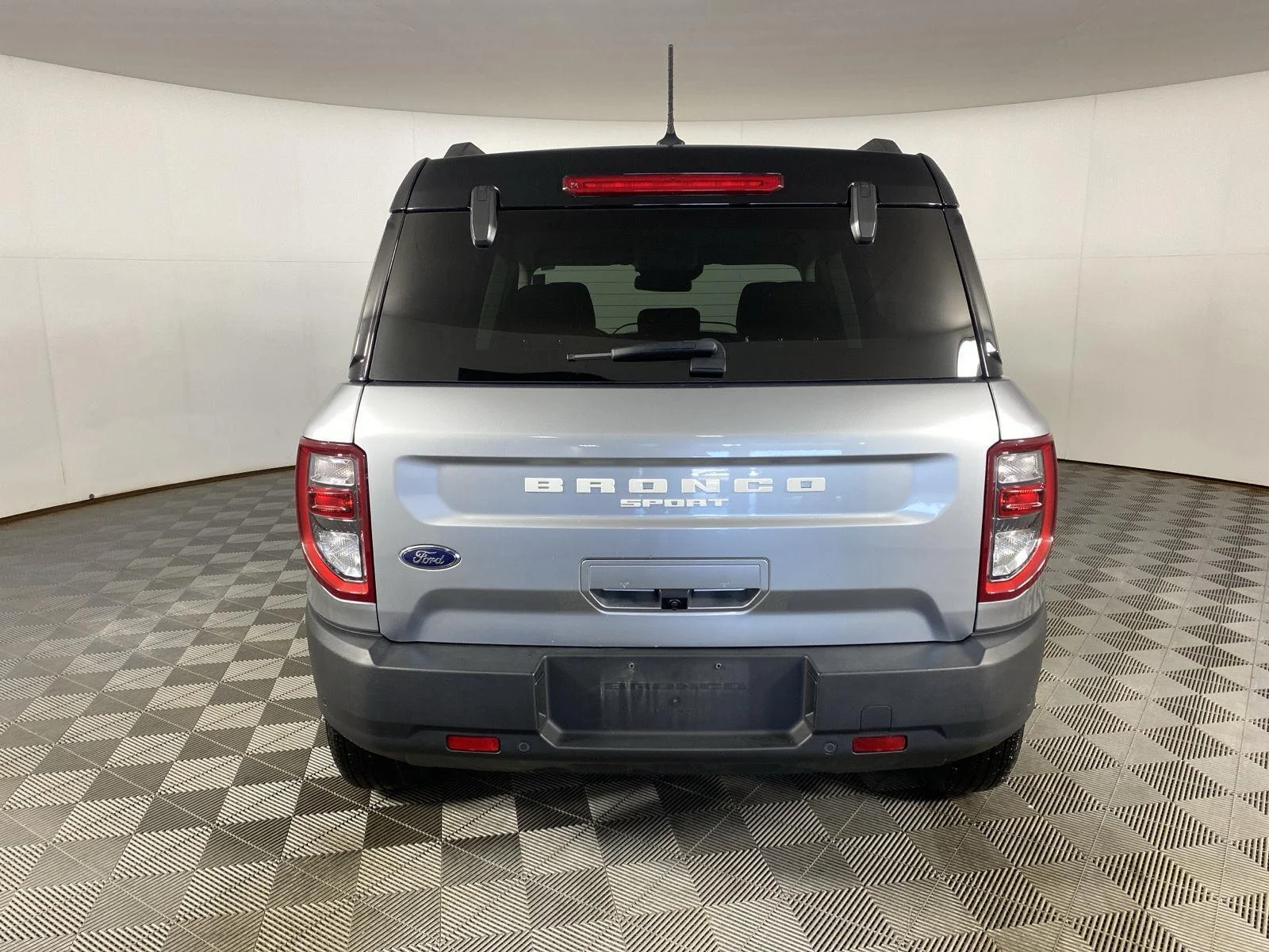 Used 2021 Iconic Silver Ford Outer Banks image 10