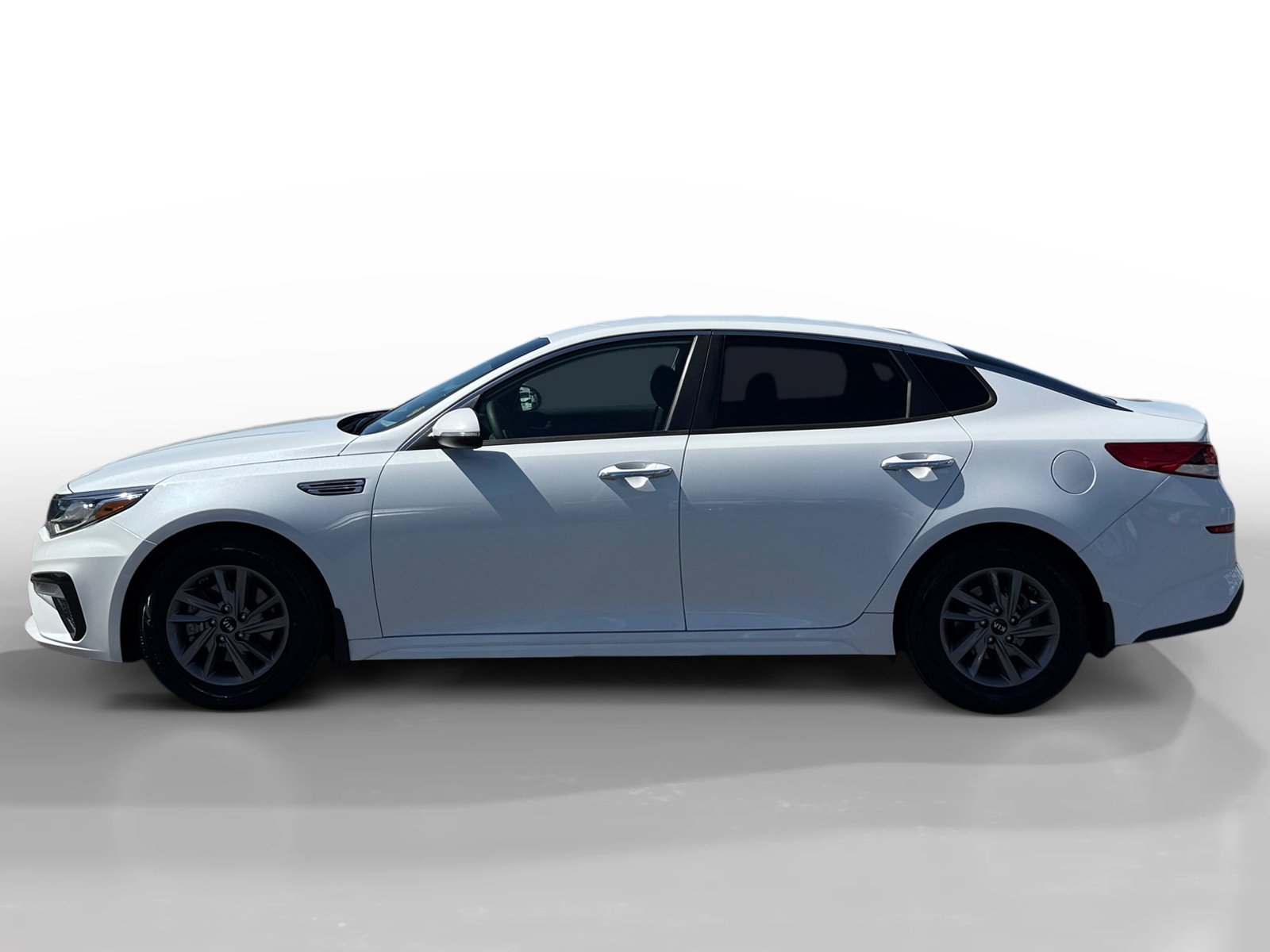 Used 2020 Snow White Pearl Kia LX image 2