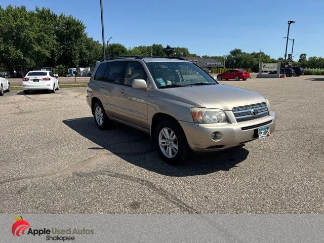 Used 2006 Gold Toyota Limited image 1