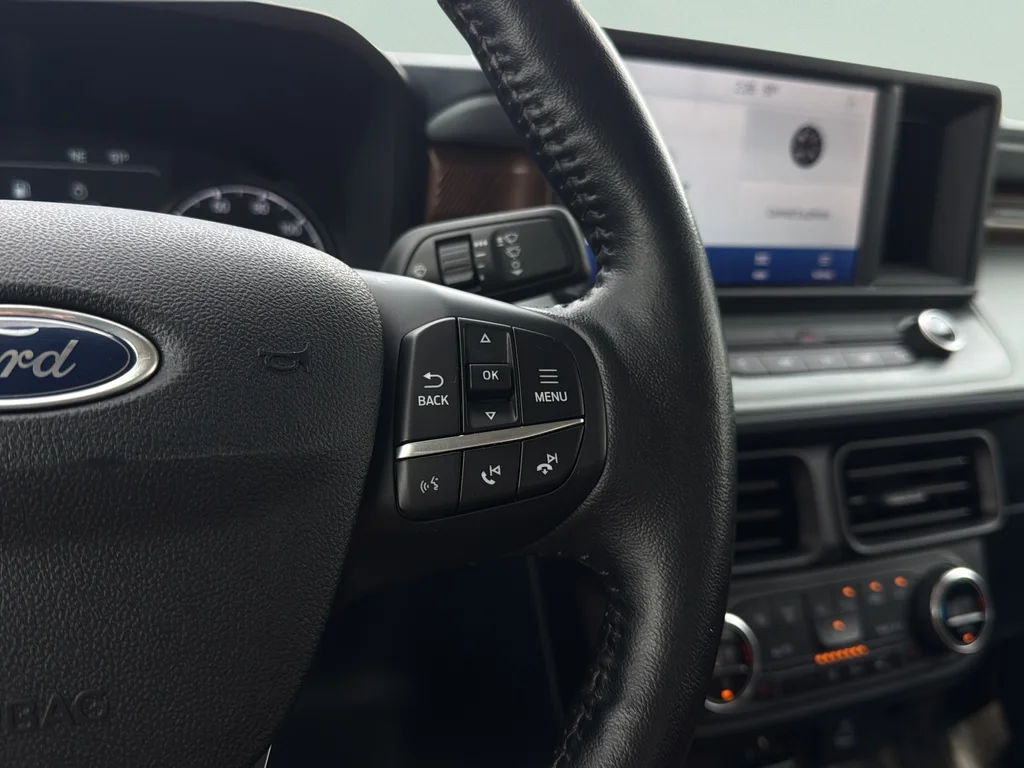 Used 2022 Cactus Ford Lariat image 16