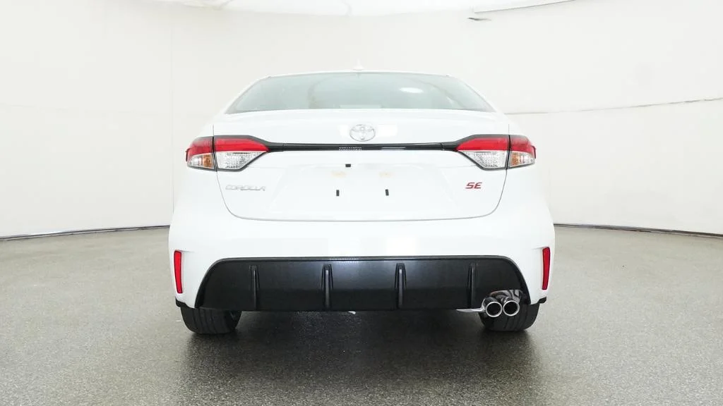 New 2026 Ice Cap Toyota SE image 4