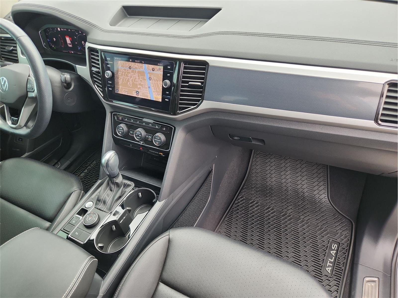 2023 Volkswagen Atlas SEL R-Line Black - Photo 29