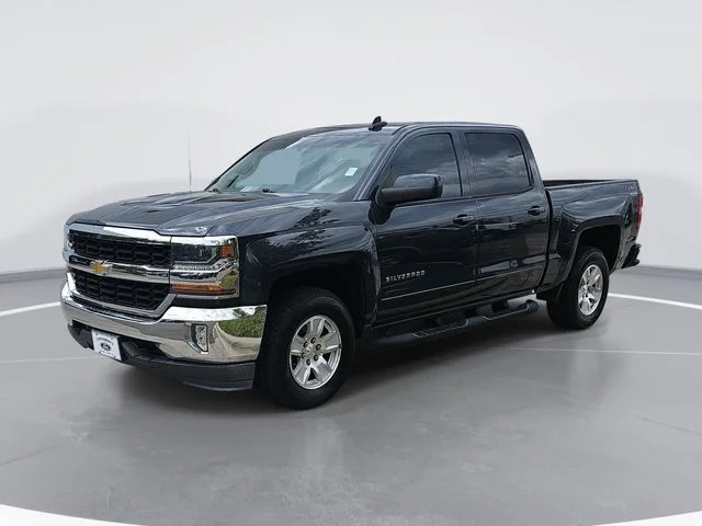 Used 2018 Gray Chevrolet LT image 7