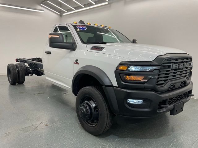 New 2025 Bright White Clearcoat RAM Tradesman image 8