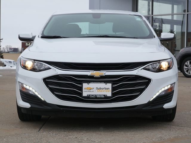 Used 2022 Chevrolet Malibu 1LT with VIN 1G1ZD5ST0NF201054 for sale in Eden Prairie, Minnesota