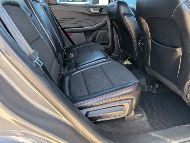 2023 Ford Escape ST-Line - Photo 45