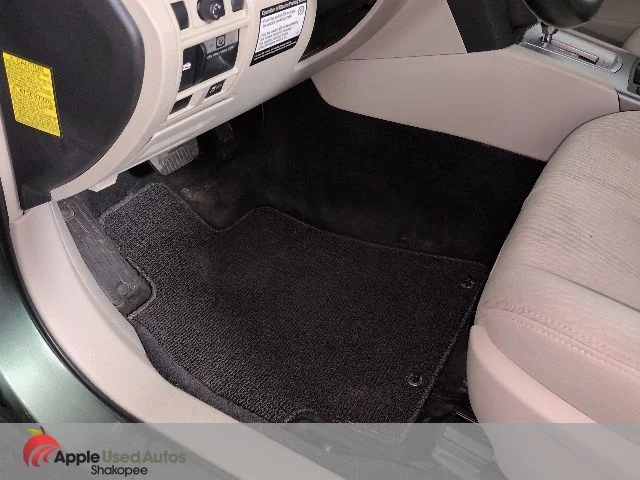 Used 2010 Green Subaru 2.5i Premium image 15