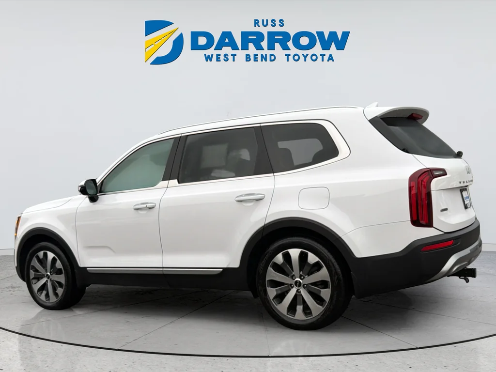 Used 2022 White Kia SX image 3