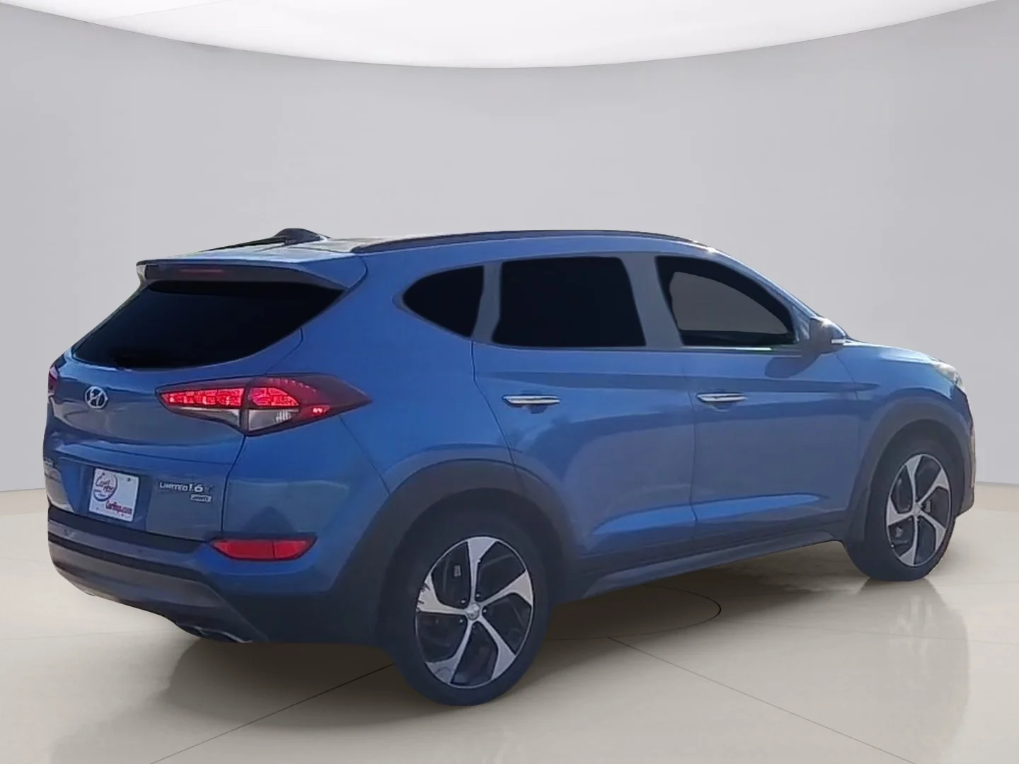 Used 2016 Blue Hyundai SPORT image 5
