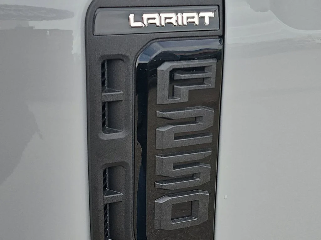 New 2026 Avalanche Ford F-250® Lariat® image 24