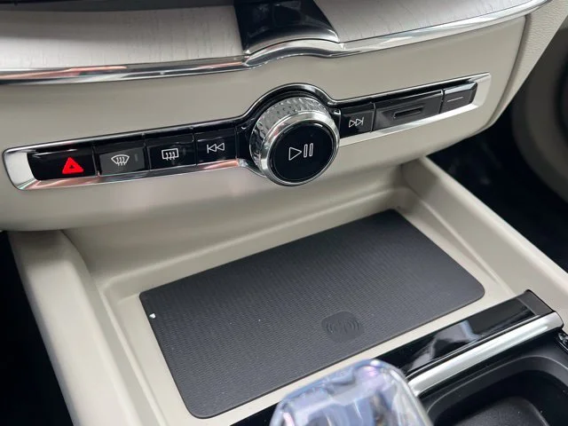 2026 Volvo XC60 Ultra - Photo 14