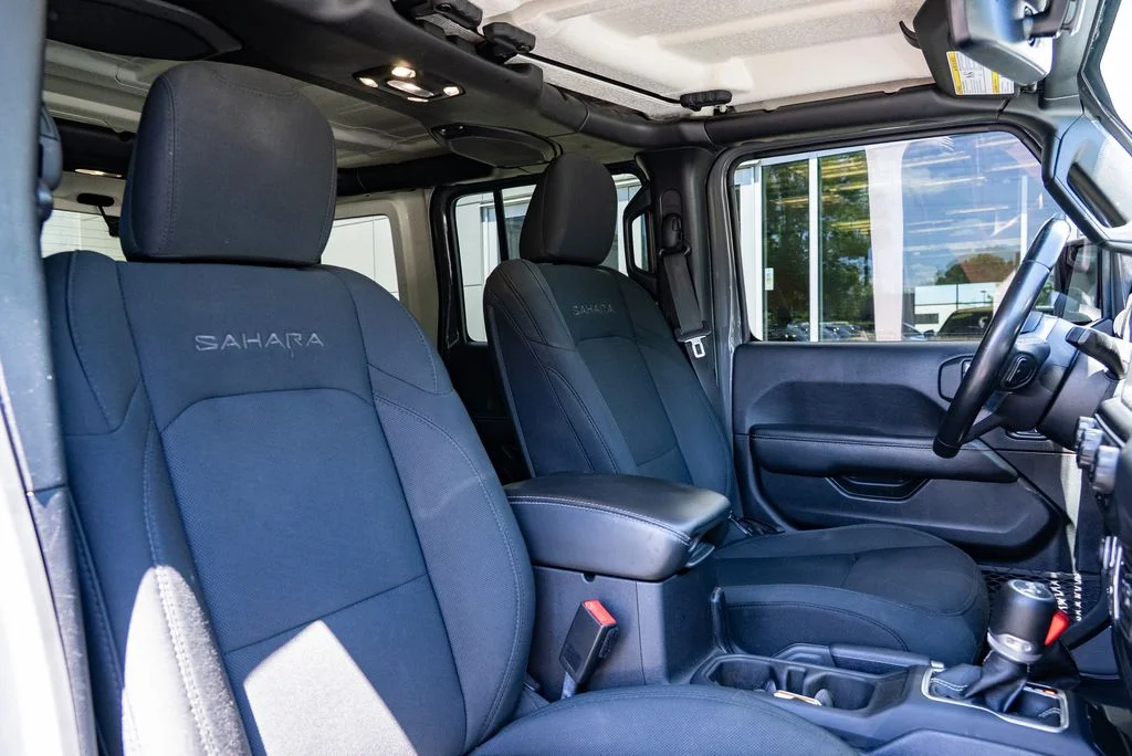 Used 2021 Gray Jeep Unlimited Sahara image 27
