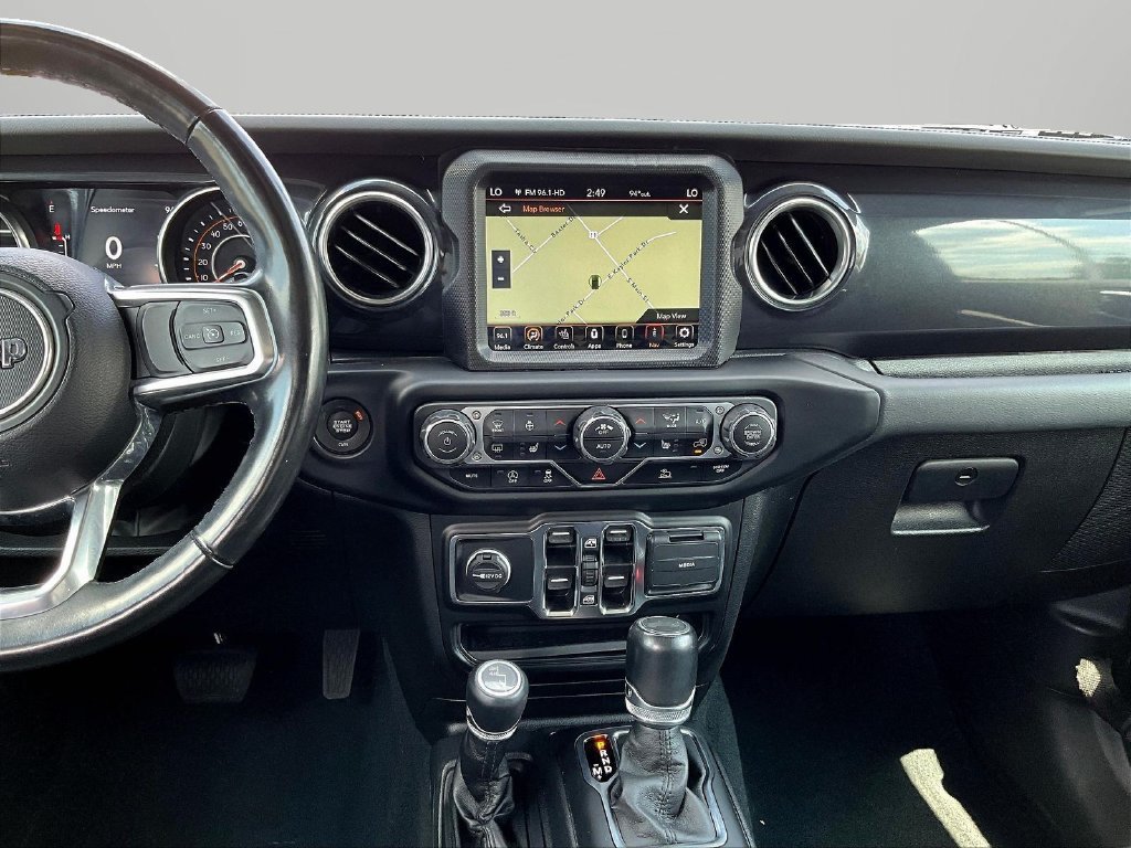 Used 2022 Black Jeep Unlimited Sahara Altitude image 9