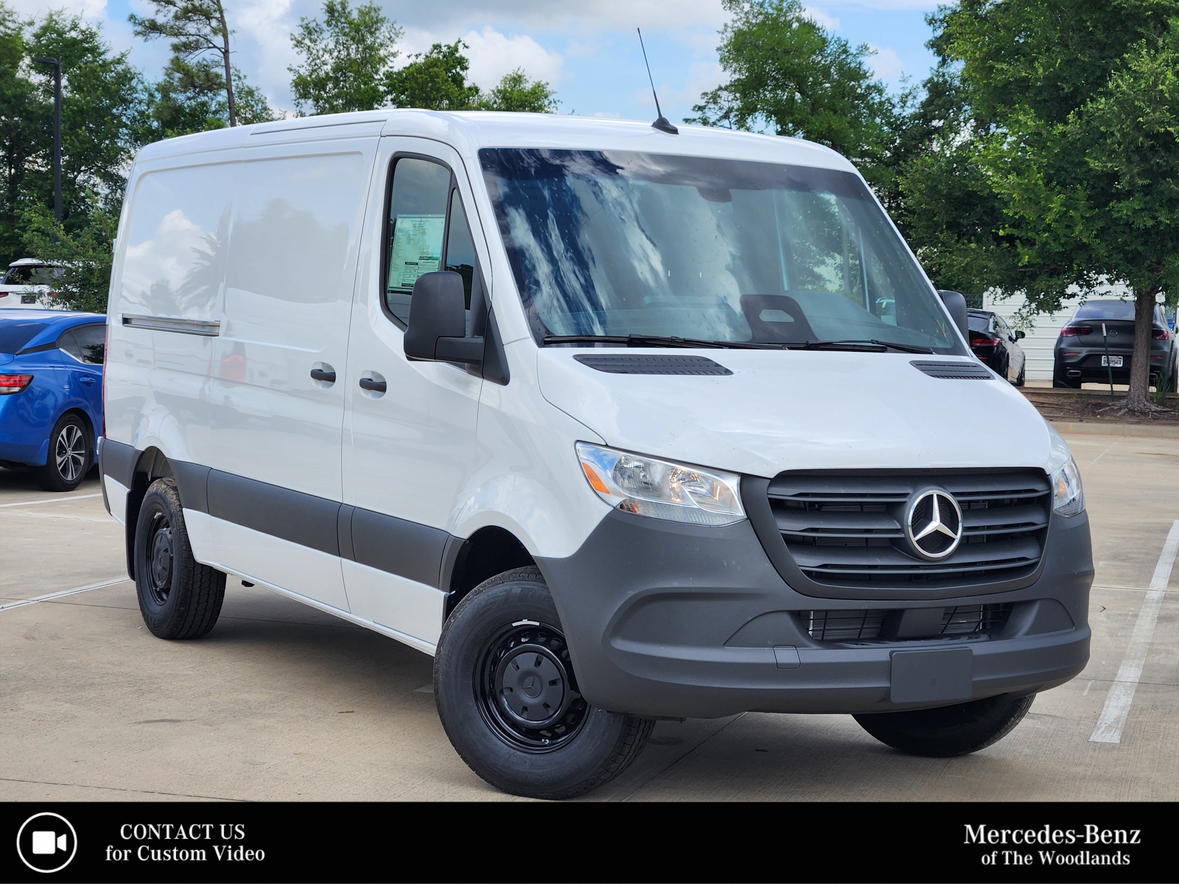 2026 Mercedes-Benz Sprinter 2500 144 WB's photo
