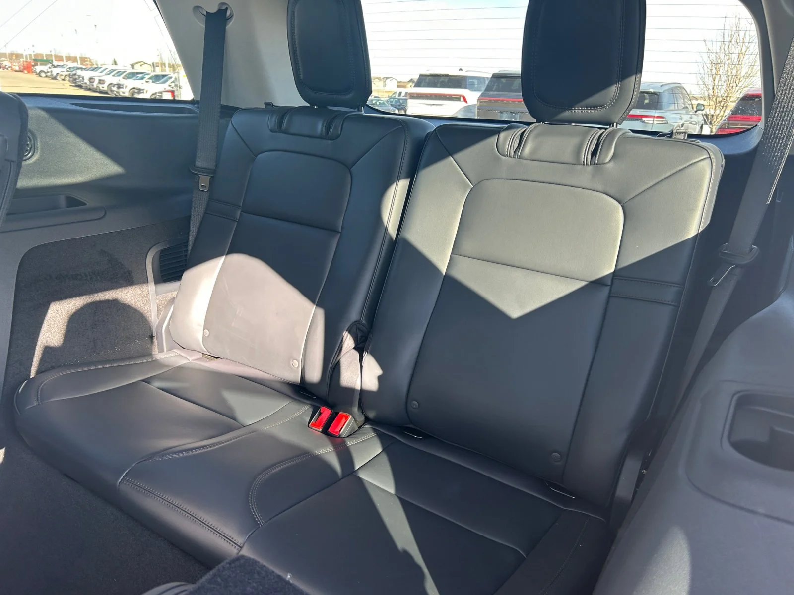 New 2026 Whisper Blue Metallic Clearcoat Lincoln Premiere image 19