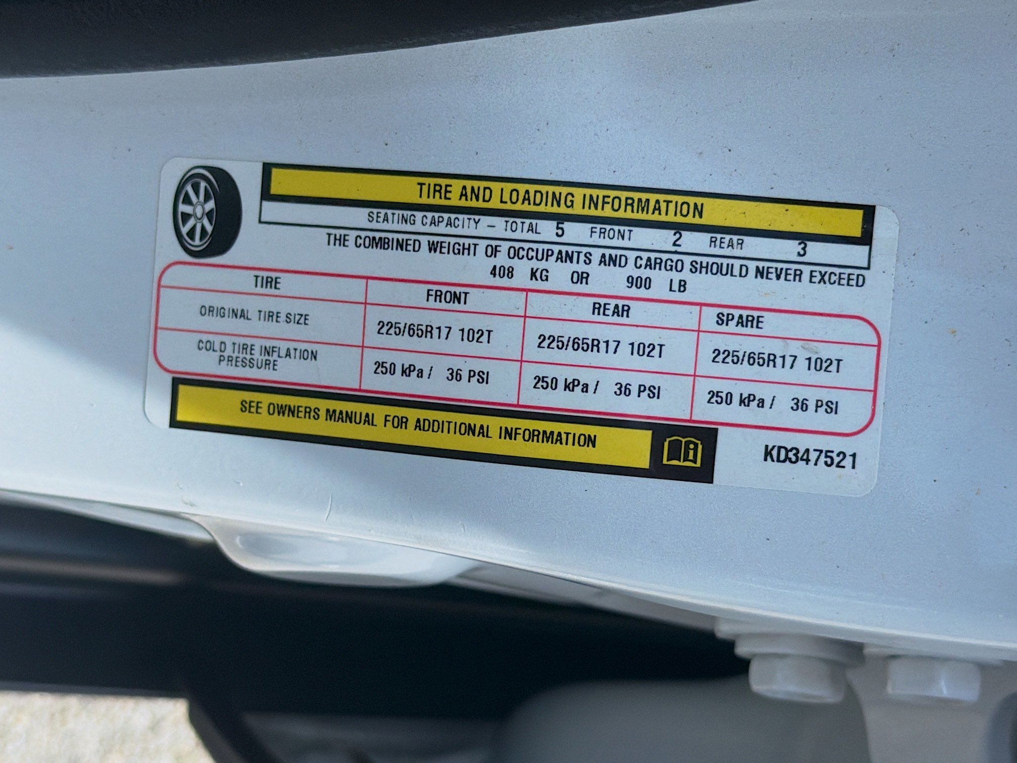 Used 2019 Bright White Clearcoat Jeep Latitude image 36