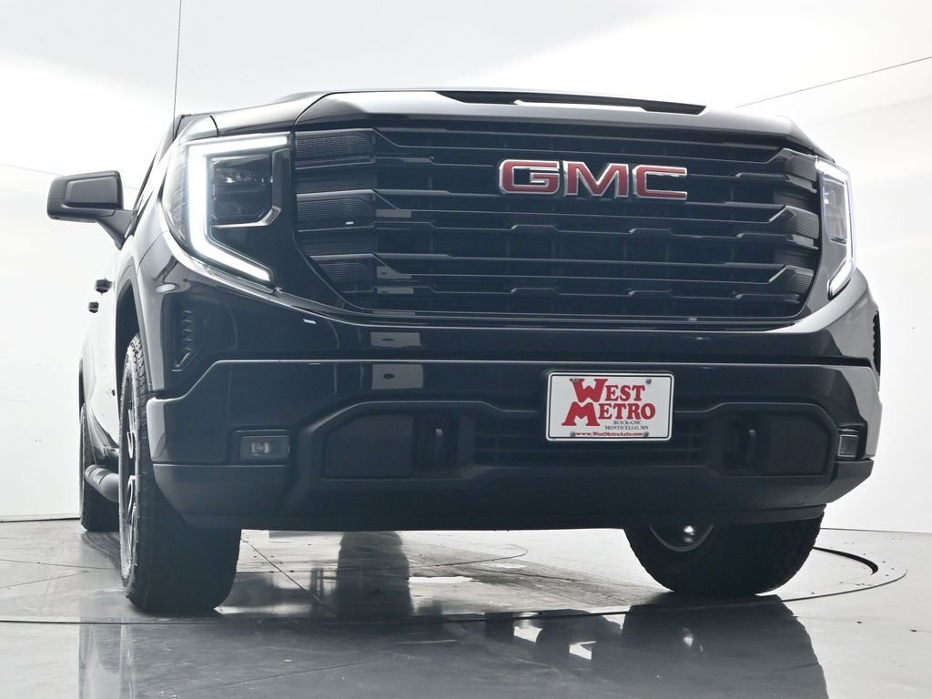 New 2026 Onyx Black GMC Elevation image 25