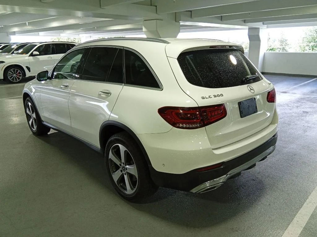 Used 2020 Polar White Mercedes-Benz GLC 300 image 7