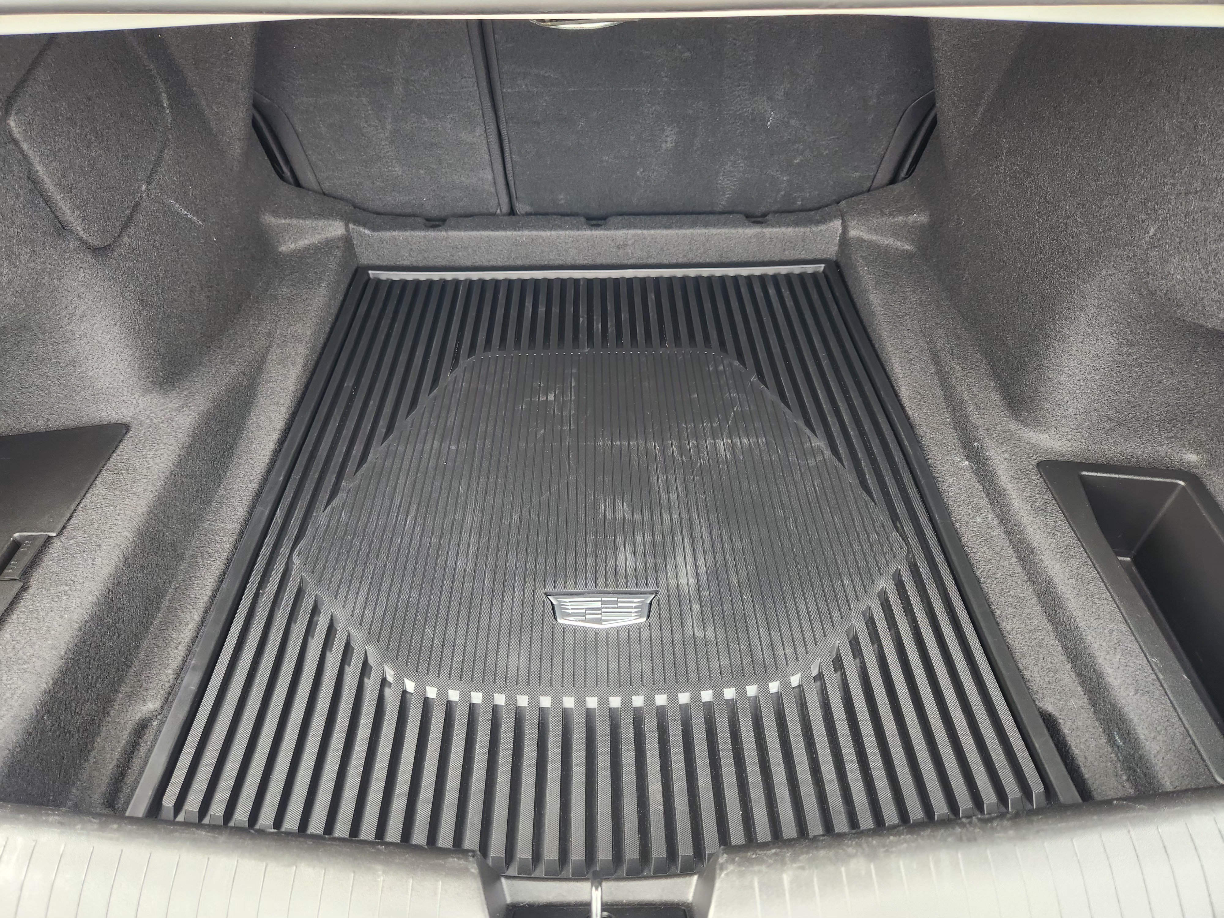 Used 2025 Summit White Cadillac Sport image 34