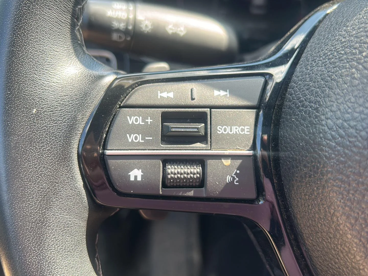 Used 2024 Sonic Gray Pearl Honda Sport image 15