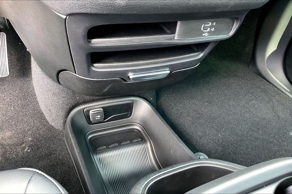 New 2026 Chrysler Pacifica Select 4D Passenger Van