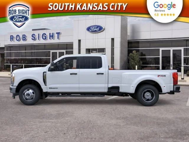 New 2026 Oxford White Ford F-350® XLT image 3
