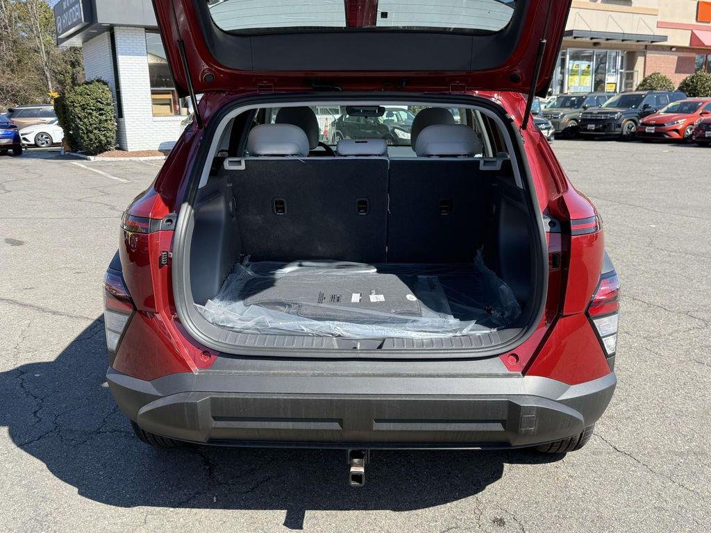 New 2026 Ultimate Red Metallic Hyundai SEL Sport FWD image 31
