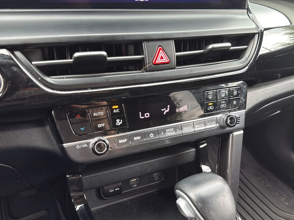 Used 2024 Gray Kia X-Line image 20