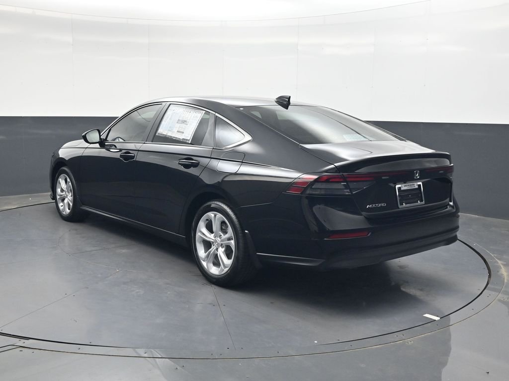 Used 2026  Honda LX image 7