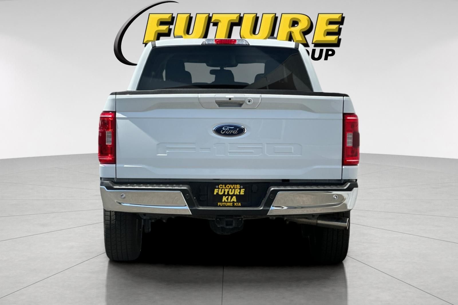Used 2023 White Ford XLT image 5