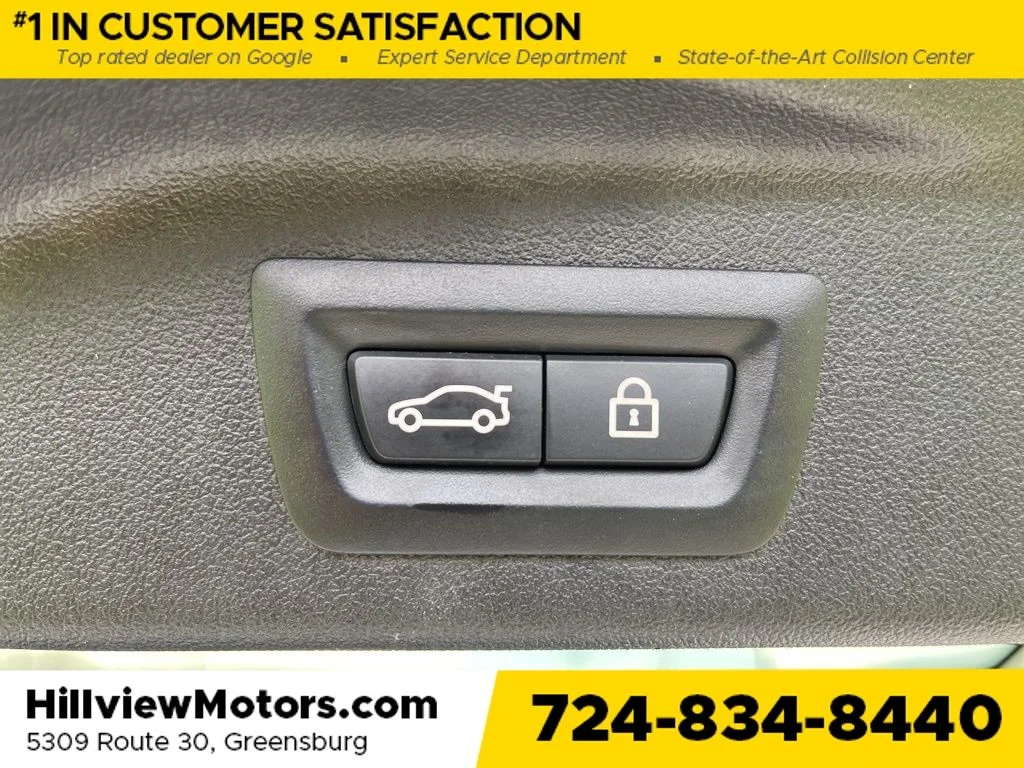 Certified Used 2021 White Metallic BMW xDrive40i image 29