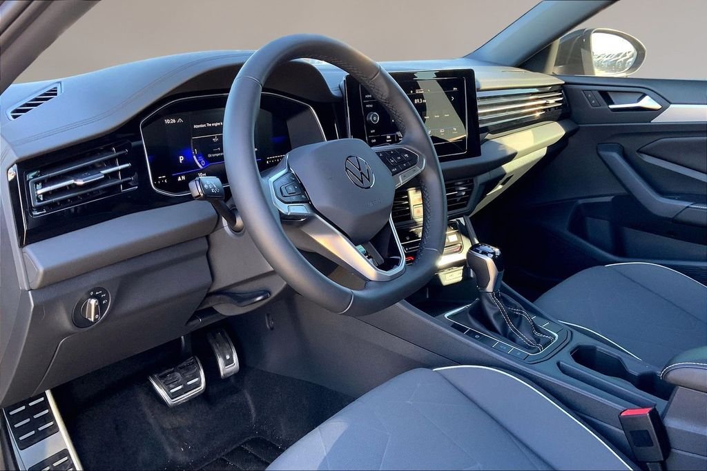 2026 Volkswagen Jetta Sport - Photo 7