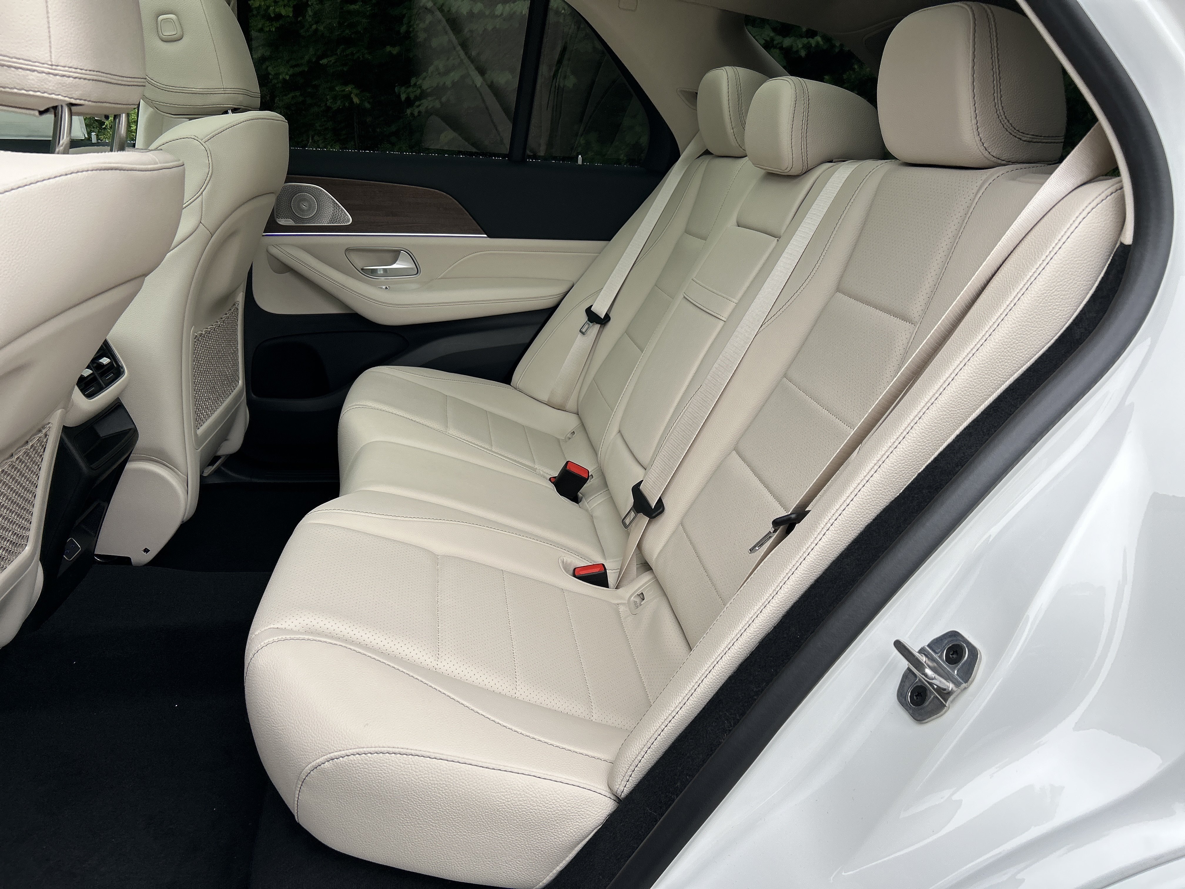 New 2026 Polar White Mercedes-Benz GLE 350 SUV image 36
