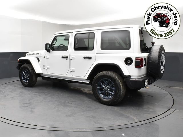 New 2026 Bright White Clear-Coat Exterior Paint Jeep 85th Anniversary Edition image 4