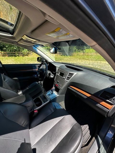 2014 Subaru Outback 2.5i Limited - Photo 23