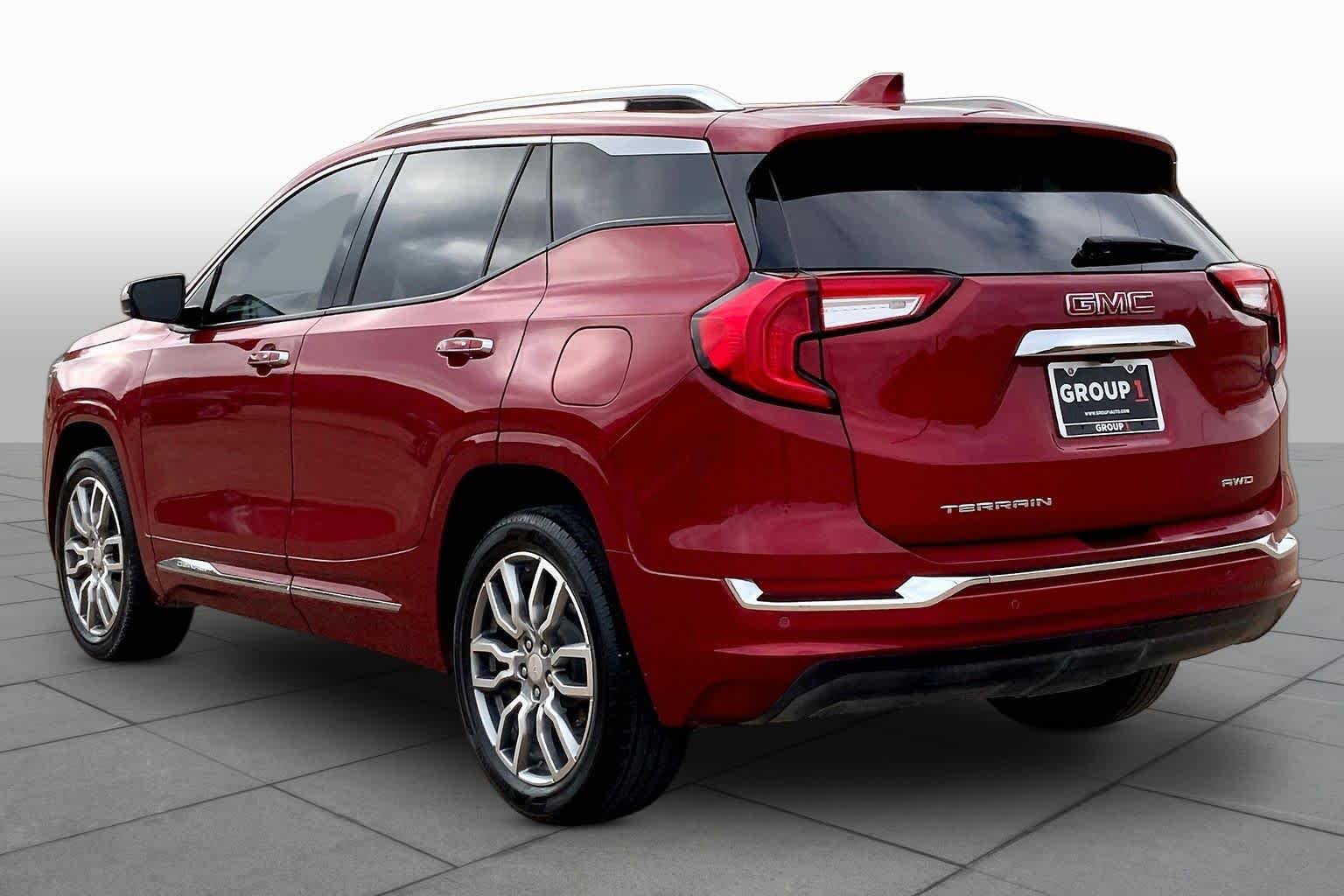 Used 2023 Volcanic Red Tintcoat GMC Denali image 12
